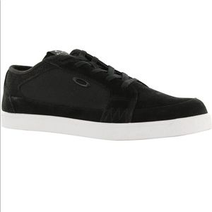 *NEW* Oakley Westcliff Casual Shoes Blackout